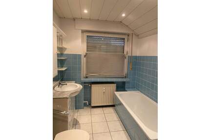 gemütliche Dachgeschosswohung, Eichenstraße 52 Hamm-Osten sehr geräumig