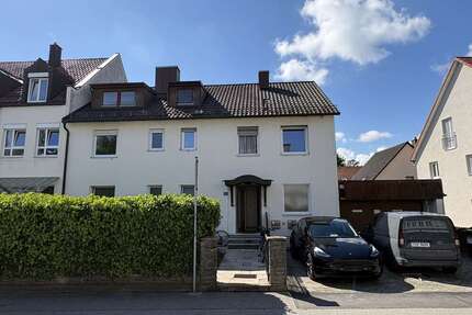 Haus zum Kaufen in Neufahrn 2.200.000,00 € 301 m²