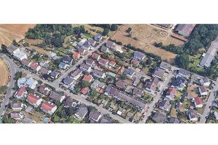 BEBAUTES GRUNDSTÜCK MIT GROSSEM ENTWICKLUNGSPOTENZIAL - Offenbach am Main Rumpenheim