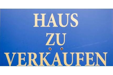 Wohn und Geschäftshaus zu verkaufen - Neunkirchen