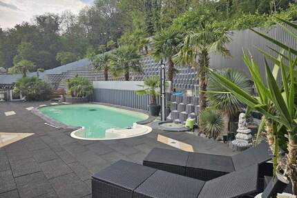 3 x Eigentumswohnungen * 3 Garagen * Platz für Generationen 604 m² Wohn-Nutzfl. - Saarbrücken Eschringen