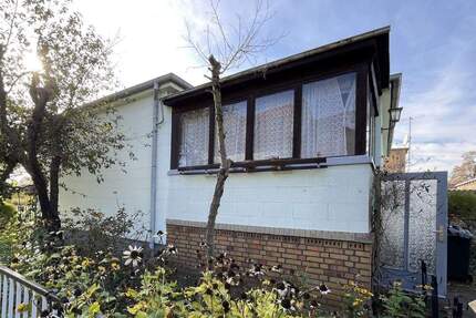 Gemütliches Haus im Bungalowstil auf großem Grundstück - Fürstenwalde/Spree