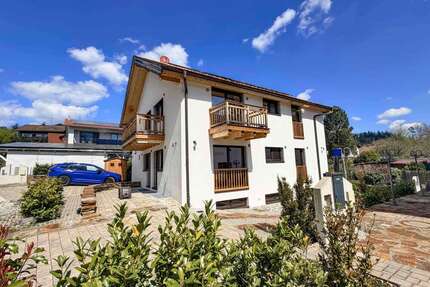 Haus zum Kaufen in Berg-Allmannshausen 1.900.000,00 € 198.36 m²