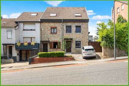 Haus zum Kaufen in Stolberg (Rheinland) 259.000,00 € 248 m²