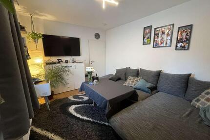 Große 2-Zimmerwohnung in zentraler Lage mit Einbauküche und Stellplatz! - Coburg