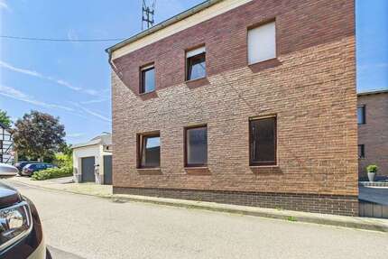 Haus zum Kaufen in Nideggen Muldenau 109.500,00 € 155 m² - Nideggen / Muldenau