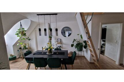 gut geschnittene 4-Zi plus DG Whg. im Herzen Grenzachs m. Lift u. Balkon - Grenzach-Wyhlen