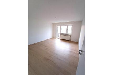 Schöne 2 ZKB mit Balkon in Kassel Helleböhn Süsterfeld