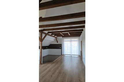 3 Raum Wohnung im Dachgeschoss in 06667 Großkorbetha - Weißenfels