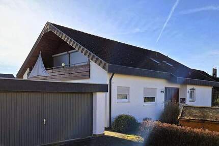 Schönes Zweifamilienhaus in Böbingen zu verkaufen