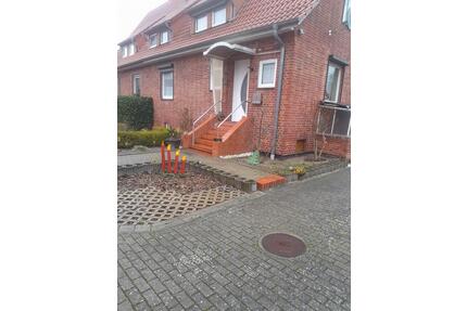 Doppelhaushälfte zu verkaufen - 145.000,00&nbsp;EUR Kaufpreis, ca.&nbsp; 110,00&nbsp;m&sup2; in Neu Kaliß (PLZ: 19294)
