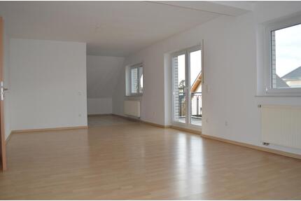 6-Zimmer Maisonette Wohnung, 172 m² Wohnfläche in Bad Lippspringe! Bezugsfrei ab 1.8.2026