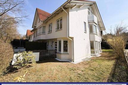 Idyllische Familienheim: Modernes Reiheneckhaus in München-Forstenried Nähe Forstenrieder Park