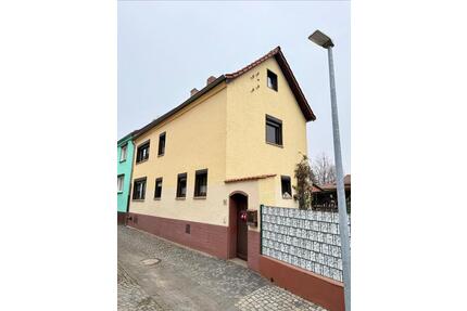 Einfamilienhaus in Meisdorf - 125.000,00&nbsp;EUR Kaufpreis, ca.&nbsp; 85,00&nbsp;m&sup2; in Falkenstein/Harz (PLZ: 06463)