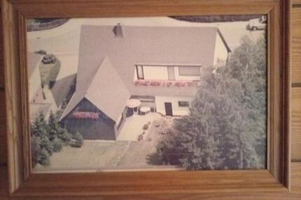 Freistehendes Einfamilienhaus mit großem Garten - Heusweiler