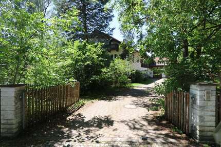 Haus zum Kaufen in Sauerlach 1.250.000,00 € 230 m²