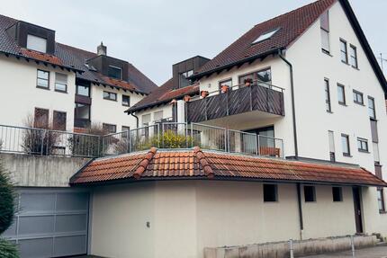Schöne 3-Zimmer-Wohnung in Esslingen zu vermieten - Esslingen am Neckar Hegensberg