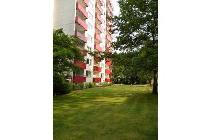 vermiete 2-Zi.-Wohnung mit Garage in Waldenau zu verkaufen - Pinneberg-Waldenau