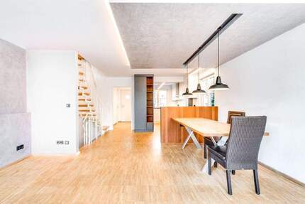 AIGNER - Modernes Reiheneckhaus in familienfreundlicher Nachbarschaft mitten in der Natur - München Allach-Untermenzing