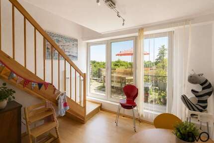 Wohnung zum Kaufen in Kiel 240.000,00 € 80.55 m²