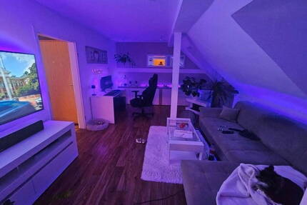 Attraktive und gepflegte 2 ZKB-Dachgeschosswohnung zur Miete in Worms, zentrumsnahe