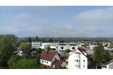 GROSSZÜGIGE 3-ZIMMER-WOHNUNG MIT SÜD-BALKON, EBK UND AUSSENSTELLPLATZ - Senden