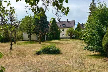 Haus zum Kaufen in Weiden in der Oberpfalz 555.000,00 € 223 m²