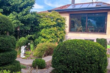 Bungalow mit schönen Garten - 370.000,00&nbsp;EUR Kaufpreis, ca.&nbsp; 98,00&nbsp;m&sup2; in Velpke (PLZ: 38458)