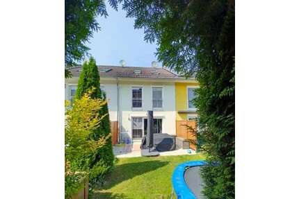 Haus zum Mieten in Unterschleißheim 2.225,00 € 135 m²