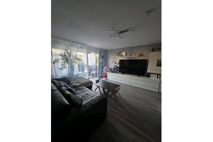 Helle 2 Zimmer-Wohnung mit Balkon - Heusenstamm