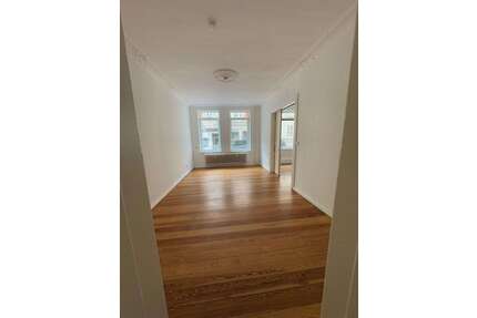 Wohnung zum Mieten in Flensburg 1.112,00 € 140 m²