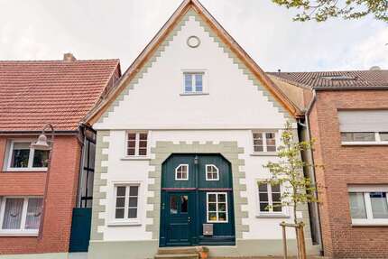 Haus zum Kaufen in Beckum 429.000,00 € 144 m²