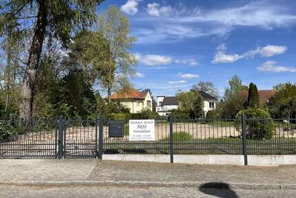 Grundstück zu verkaufen in Kleinmachnow 900.000,00 € 875 m²