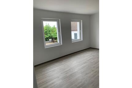 Mietwohnung Reihenhaus – 62 m² – frisch renoviert – Wolmirsleben - Egeln