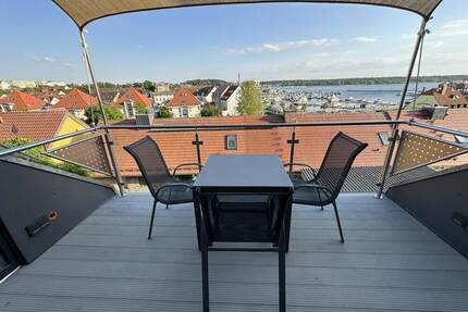 Top Lage, top Ausblick - Saniertes Innenstadthaus mit grandiosem Müritzblick, Einliegerwohnung, Innenhof, Garage & Stellplatz - Waren (Müritz)