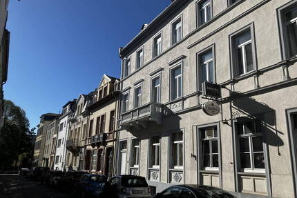 Charmante Stil-Altbauwohnung in zentraler Lage - Bad Homburg