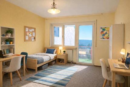 Wohnen mit Stil: Attraktives Zimmer in großzügiger Wohnung frei - Bad Kissingen