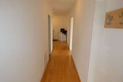 Wohnung zum Mieten in Eggenfelden 1.100,00 € 140 m²