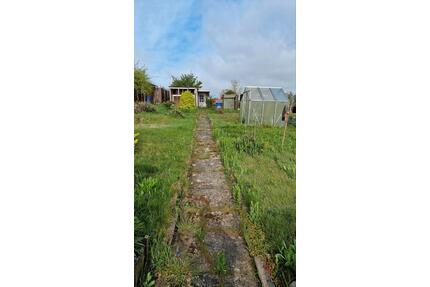 Garten zu verpachten - 150,00&nbsp;EUR Kaltmiete, ca.&nbsp; 0,00&nbsp;m&sup2; in Döbeln (PLZ: 04720)