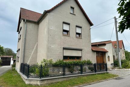 3 Seitenhof in Schmerdorf - 180.000,00&nbsp;EUR Kaufpreis, ca.&nbsp; 200,00&nbsp;m&sup2; in Naumburg (Saale) (PLZ: 06618)