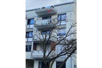 1 Zimmer-Dachgeschosswhg (50m2) mit Dachterrasse und tollem Blick - München Schwabing-Freimann