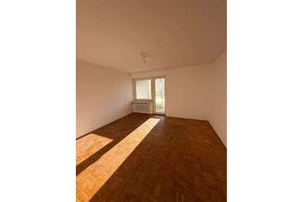 Wohnung zum Mieten in Kirchseeon 655,14 € 53.7 m²