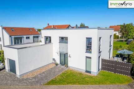 Haus zum Mieten in Magdeburg 2.000,00 € 168.46 m²