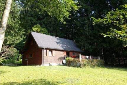 Nostalgie mit Zweitwohnsitz - 195.000,00&nbsp;EUR Kaufpreis, ca.&nbsp; 48,00&nbsp;m&sup2;&nbsp;Wohnfl&auml;che in Bischofsgrün (PLZ: 95493) Wülfersreuth