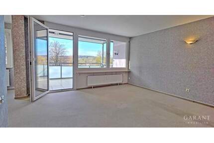** Charmante 4 Zimmer-Wohnung, großer Balkon, herrliche Aussicht ** - Kirchheim unter Teck Ötlingen