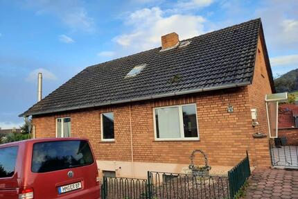 Einfamilienhaus - 250.000,00&nbsp;EUR Kaufpreis, ca.&nbsp; 200,00&nbsp;m&sup2; in Hessisch Oldendorf (PLZ: 31840)
