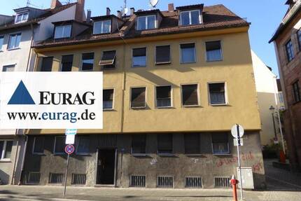 N-Sebald: Sanierungsobjekt, MFH, 13 Einheiten, 7 Stellplätze, komplett leer, Ausbaupotential - Nürnberg