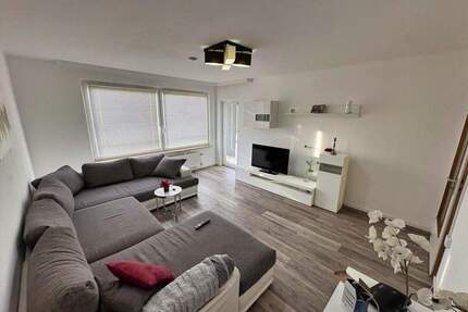 --- sehr gepflegte 2 Zimmer Wohnung mit Balkon --- - Laatzen Laatzen-Mitte