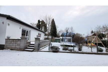 Großzügiges Wohnen nahe der Lahn - saniertes Bungalow-Ensemble mit Nebengebäude! - Gießen / Inselweg Wieseck