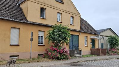 SEHR VIEL ZUM LEBEN UND WOHLFÜHLEN - Neustadt (Dosse)